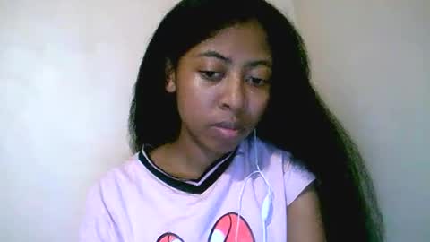 Snapshot of joliekah27 chatting on May 16, 10:41 pm joliekah27 online show from May 16, 10:41 pm