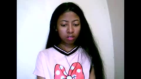 Snapshot of joliekah27 chatting on June 11, 12:32 am joliekah27 online show from June 11, 12:32 am