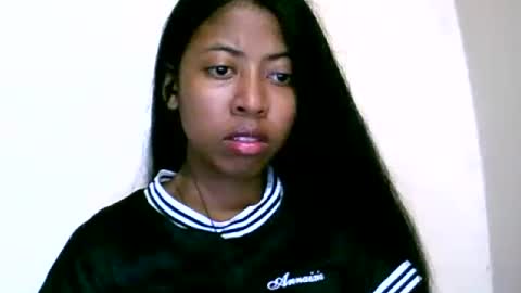 Snapshot of joliekah27 chatting on June 13, 7:56 pm joliekah27 online show from June 13, 7:56 pm