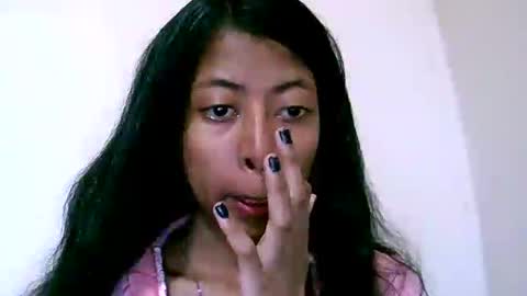 Snapshot of joliekah27 chatting on July 1, 7:21 am joliekah27 online show from July 1, 7:21 am