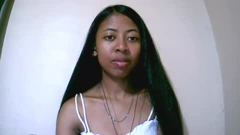 Snapshot of joliekah27 chatting on July 9, 8:35 pm joliekah27 online show from July 9, 8:35 pm