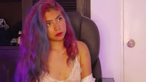 Snapshot of jolietdupont chatting on September 10, 10:21 pm jolietdupont online show from September 10, 10:21 pm