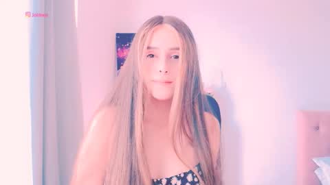 ArianaJoliiee online show from October 23, 6:17 pm