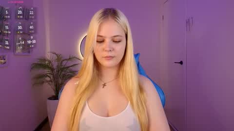 Polly  online show from March 6, 8:55 am