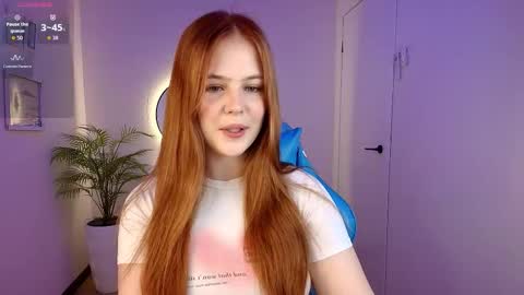Snapshot of jolly_bean chatting on March 26, 2:17 am Polly online show from March 26, 2:17 am