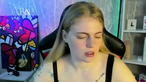 Snapshot of jolly_doll_ chatting on May 26, 7:15 am Jolly online show from May 26, 7:15 am