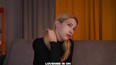 Viola online show from March 13, 1:29 pm