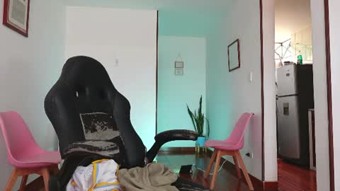 Snapshot of jon_bukowski chatting on June 13, 5:55 pm Jon online show from June 13, 5:55 pm