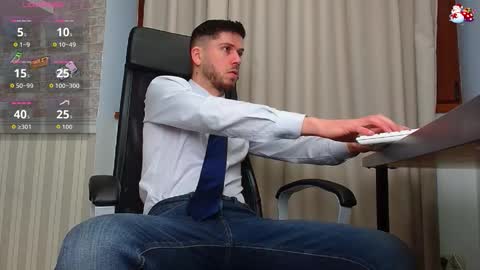 JonahShaw online show from December 16, 5:45 am