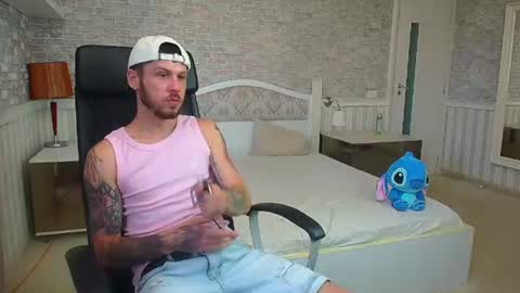 JonahShaw online show from July 19, 4:27 am