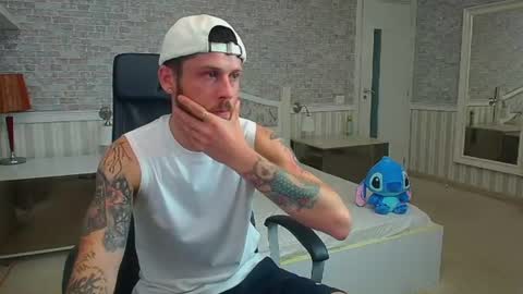 JonahShaw online show from July 21, 4:26 am
