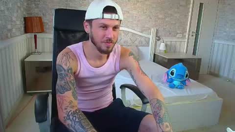 JonahShaw online show from July 24, 5:05 am
