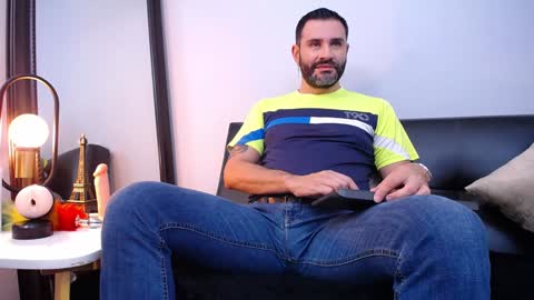 Snapshot of jonas_beard1 chatting on January 29, 7:53 pm JONAS BEARD online show from January 29, 7:53 pm
