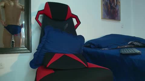 Snapshot of jonas_smith1 chatting on November 18, 4:33 pm Jonas online show from November 18, 4:33 pm