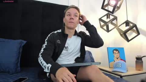 Jonathan Danielss  online show from March 5, 12:11 pm