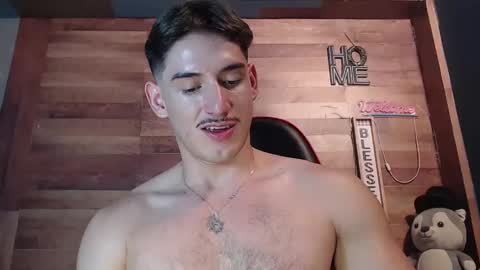 jonathancast08 online show from November 20, 6:40 pm