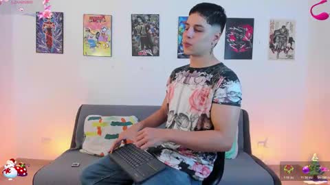 Instagram jonathanfit14 online show from December 2, 10:05 pm