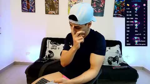 Instagram jonathanfit14 online show from June 11, 12:32 am