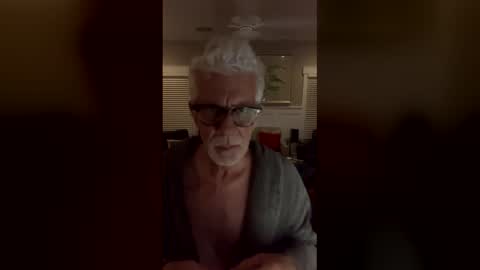 Snapshot of jonathanmandm chatting on May 17, 3:59 am jonathanmandm online show from May 17, 3:59 am