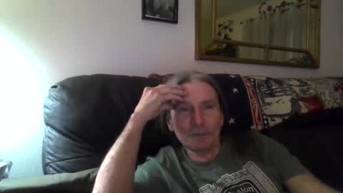 Jonelvis123456 online show from December 4, 10:46 am