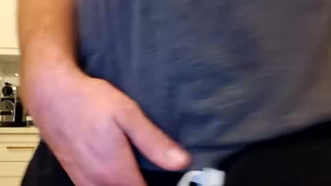 Snapshot of jonesy420xoo chatting on December 31, 4:06 am jonesy420xoo online show from December 31, 4:06 am