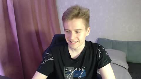 Snapshot of joni_huber chatting on March 27, 8:19 pm Joni online show from March 27, 8:19 pm