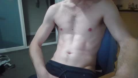 Snapshot of jonlow1 chatting on January 10, 9:34 am jonlow1 online show from January 10, 9:34 am