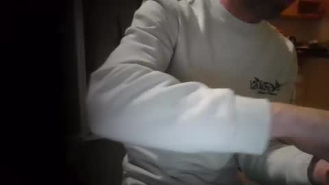 Snapshot of jonlow1 chatting on January 10, 11:50 pm jonlow1 online show from January 10, 11:50 pm