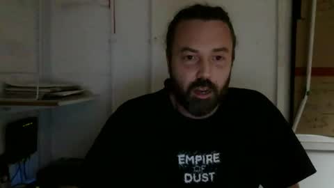 Snapshot of jonnyb9876 chatting on December 20, 5:03 am jonnyb9876 online show from December 20, 5:03 am