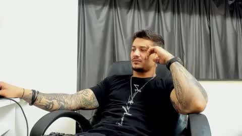 Snapshot of jonnyporn1 chatting on January 10, 10:36 pm jonnyporn1 online show from January 10, 10:36 pm