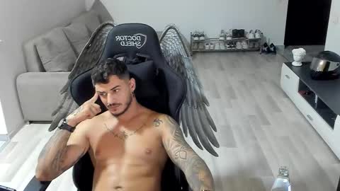 Snapshot of jonnyporn1 chatting on September 17, 11:28 pm jonnyporn1 online show from September 17, 11:28 pm