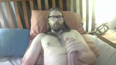 Snapshot of jonnywat3rz chatting on January 1, 8:26 pm jonnywat3rz online show from January 1, 8:26 pm