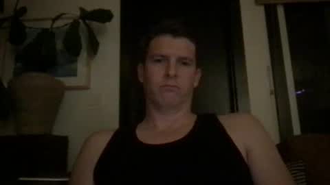 Snapshot of jonrynolds chatting on December 9, 7:06 am jonrynolds online show from December 9, 7:06 am