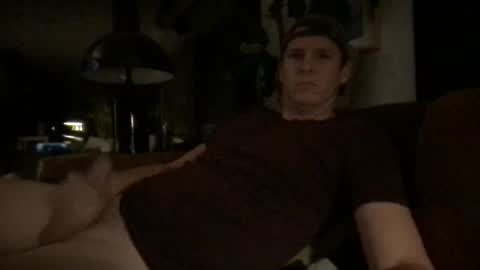 Snapshot of jonrynolds chatting on December 30, 8:32 am jonrynolds online show from December 30, 8:32 am