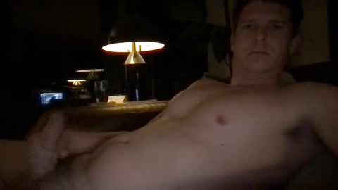 Snapshot of jonrynolds chatting on March 3, 7:54 am jonrynolds online show from March 3, 7:54 am