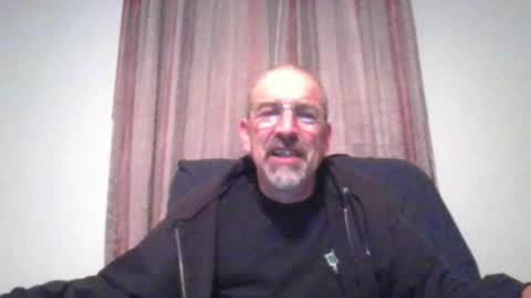 Snapshot of jony_five chatting on December 24, 2:43 am Jon online show from December 24, 2:43 am