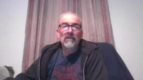 Snapshot of jony_five chatting on February 9, 2:17 am Jon online show from February 9, 2:17 am