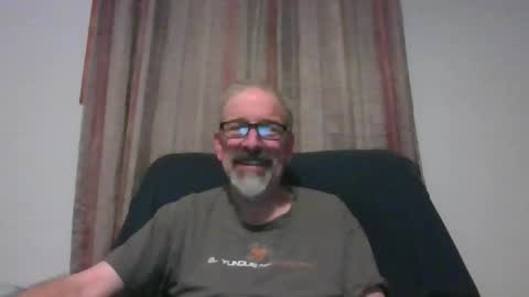 Snapshot of jony_five chatting on February 27, 5:34 am Jon online show from February 27, 5:34 am