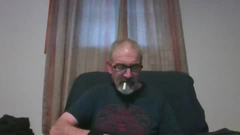 Snapshot of jony_five chatting on March 9, 1:48 pm Jon online show from March 9, 1:48 pm