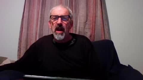 Snapshot of jony_five chatting on October 14, 12:22 am Jon online show from October 14, 12:22 am