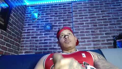 Jordan  online show from July 28, 6:20 pm