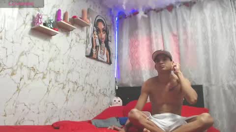 Snapshot of jordanandandrew chatting on April 13, 6:35 pm jordanandandrew online show from April 13, 6:35 pm