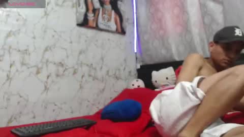 Snapshot of jordanandandrew chatting on April 14, 7:09 pm jordanandandrew online show from April 14, 7:09 pm