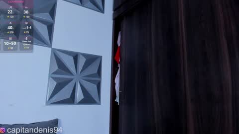 Snapshot of jordandenis17 chatting on January 26, 12:37 am    Schedule   3 pm - 10pm   OfflineTuesday and Wednesday online show from January 26, 12:37 am