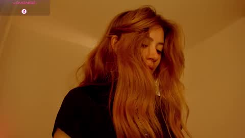 Snapshot of jordaniaa_ chatting on February 11, 4:22 am Megan  OF Jordaniaas online show from February 11, 4:22 am