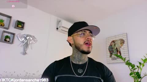 Jordan Smith online show from February 10, 8:02 pm