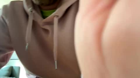 Snapshot of jordy_884 chatting on June 2, 7:43 am jordy_884 online show from June 2, 7:43 am
