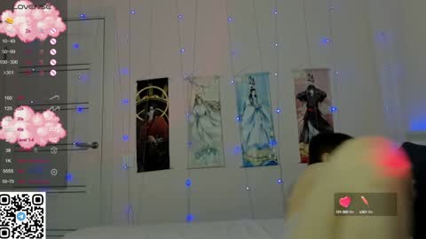 Snapshot of jorroger chatting on January 24, 3:43 am Mila online show from January 24, 3:43 am