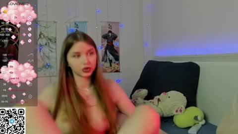 Snapshot of jorroger chatting on February 5, 2:40 am Mila online show from February 5, 2:40 am