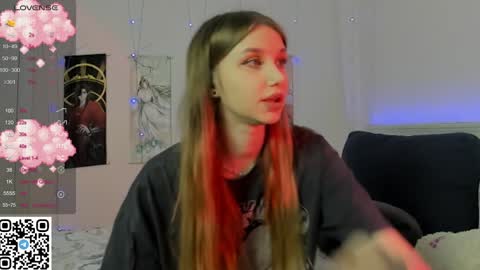 Snapshot of jorroger chatting on February 8, 9:04 pm Mila online show from February 8, 9:04 pm